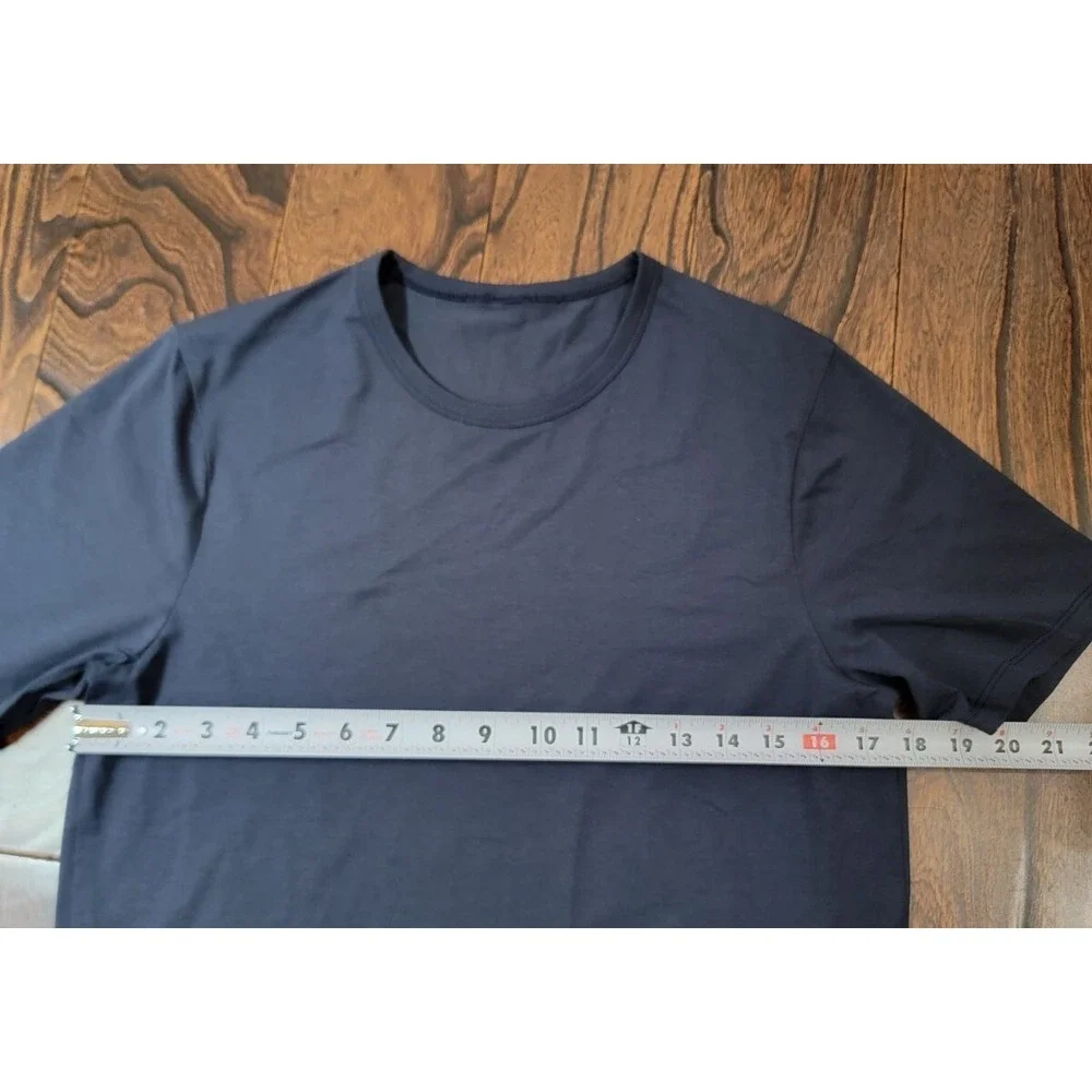 Lululemon Crew Neck Short Sleeve Shirt Mens Size Small Navy Blue Athletic Casual